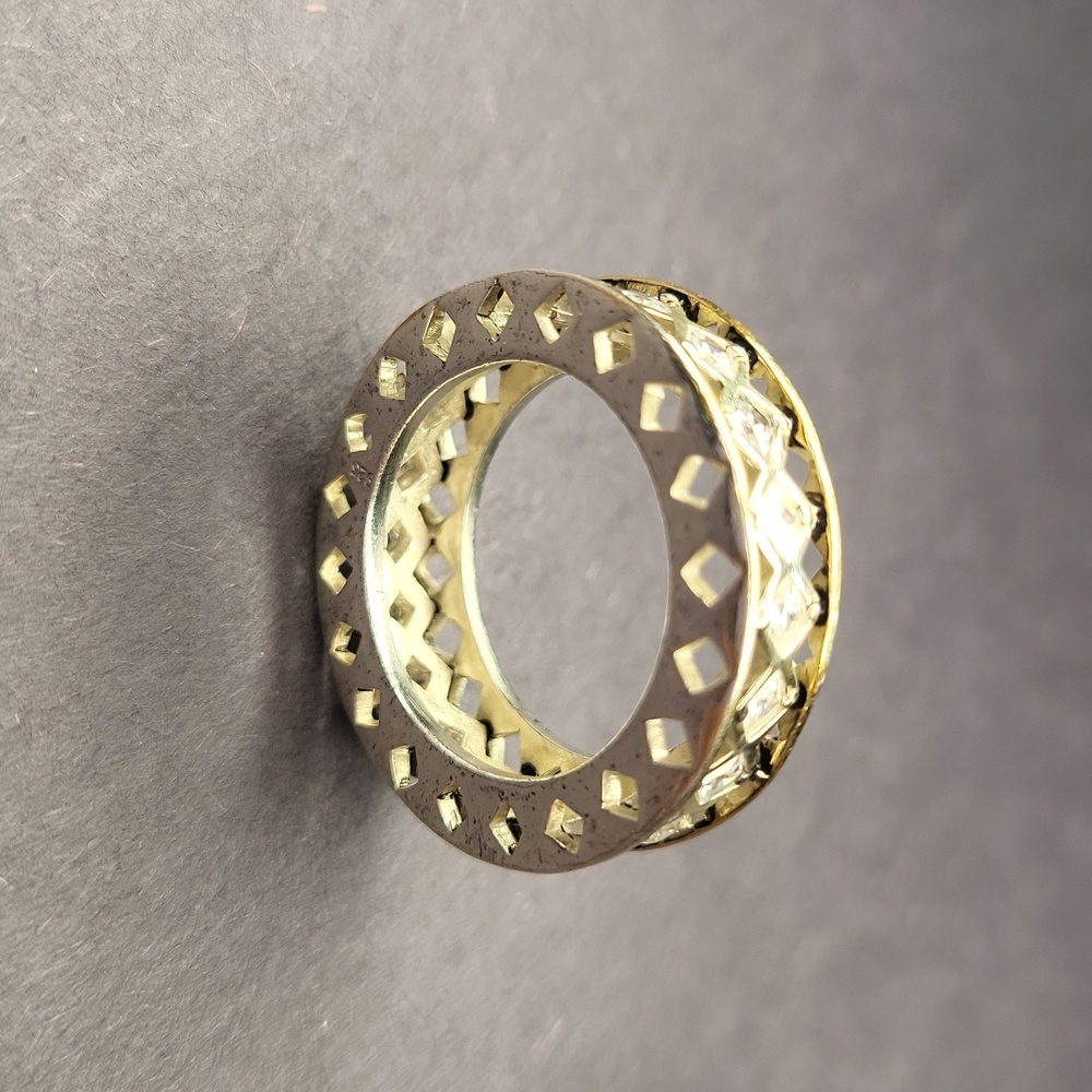 Two-Tone Crystal Band - Picture 2 of 7